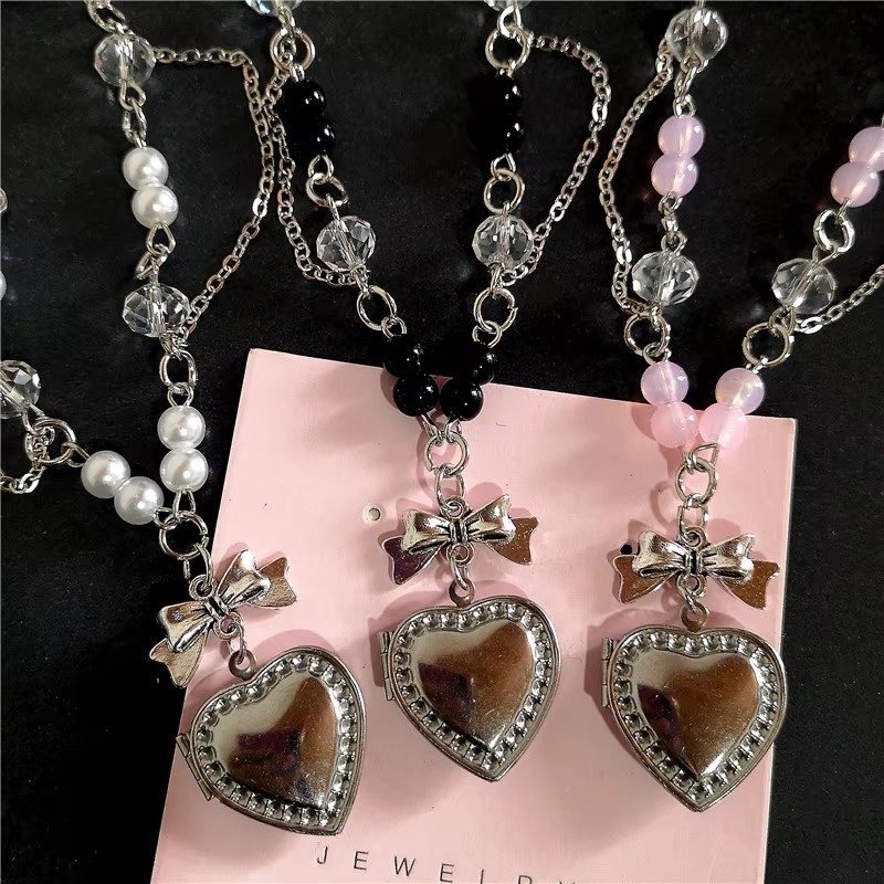 Heart Locket Necklace Photo - Готический Y2K сердце медальон кулон из