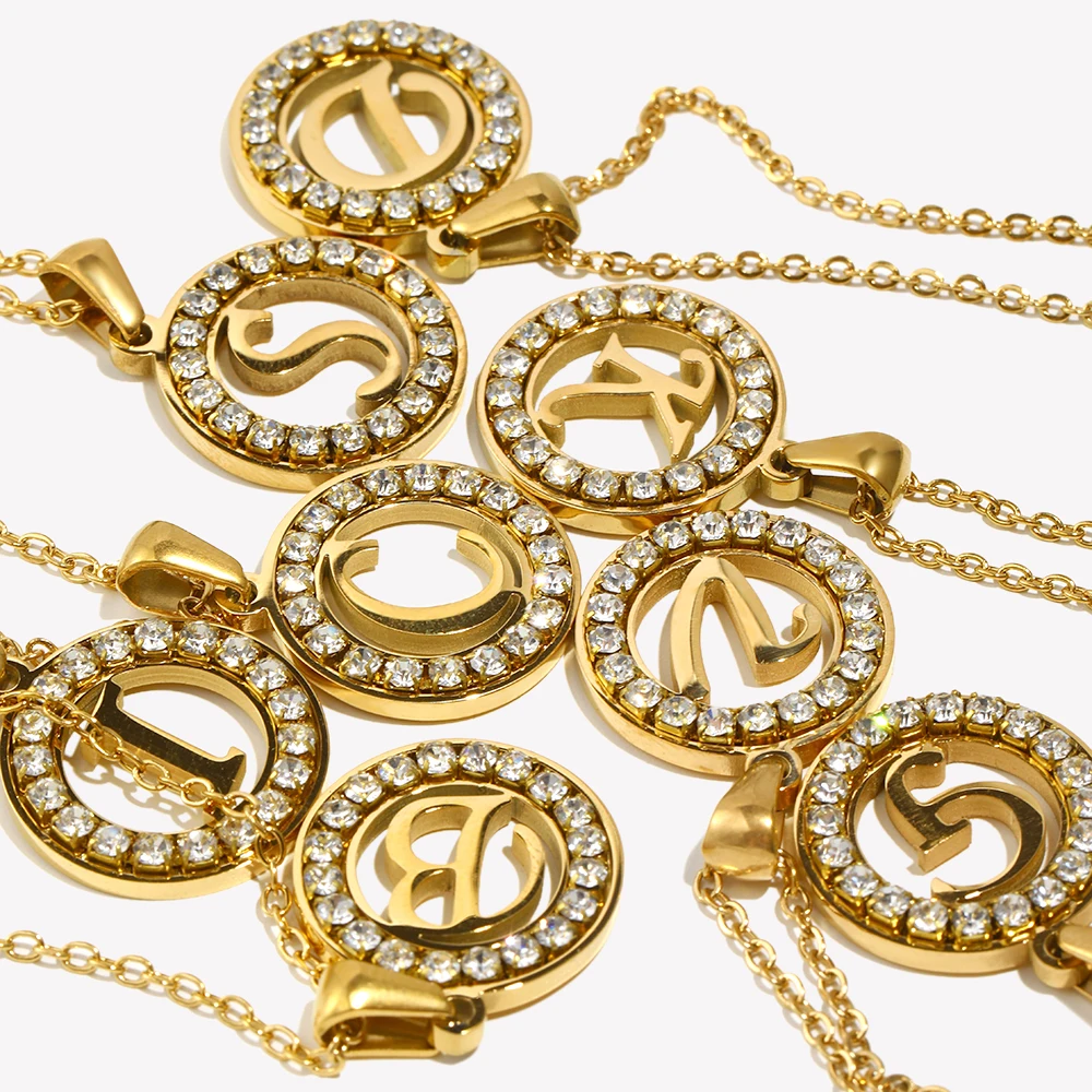 E.B.belle полое круглое циркон – обзор и цена Initial Letter Necklace 18K Gold