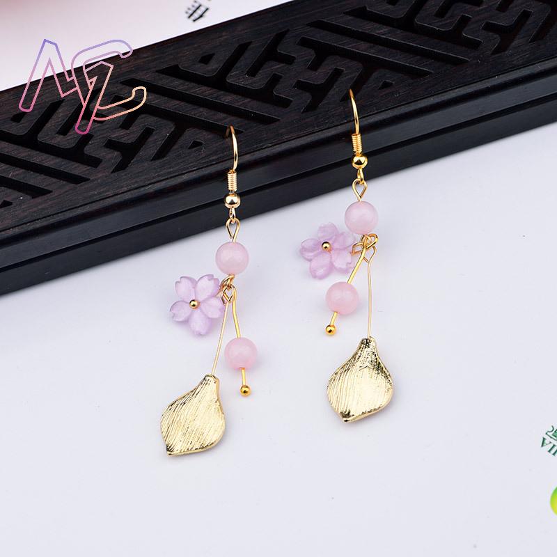 Розовые серьги с цветком из на – обзор и цена Earrings
